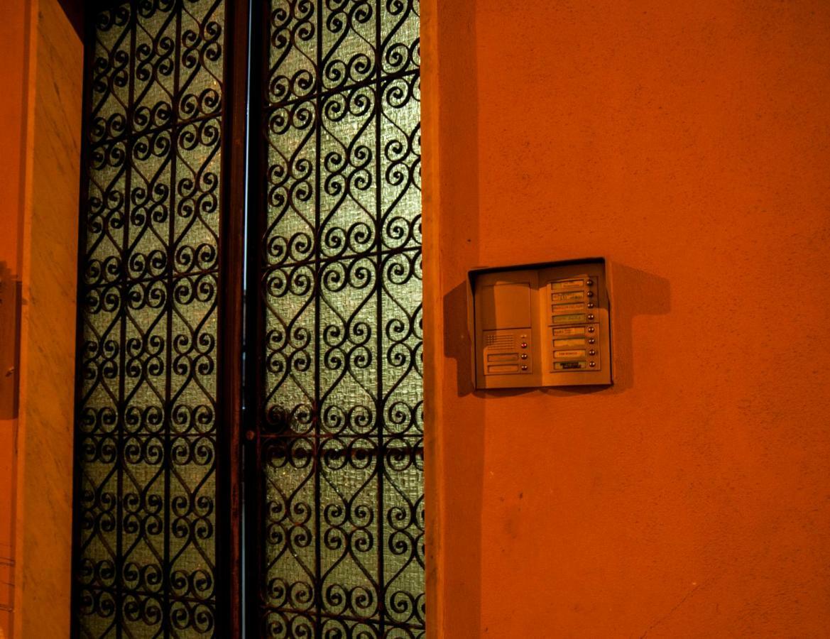 Attico rooms Giardini Naxos Exterior foto